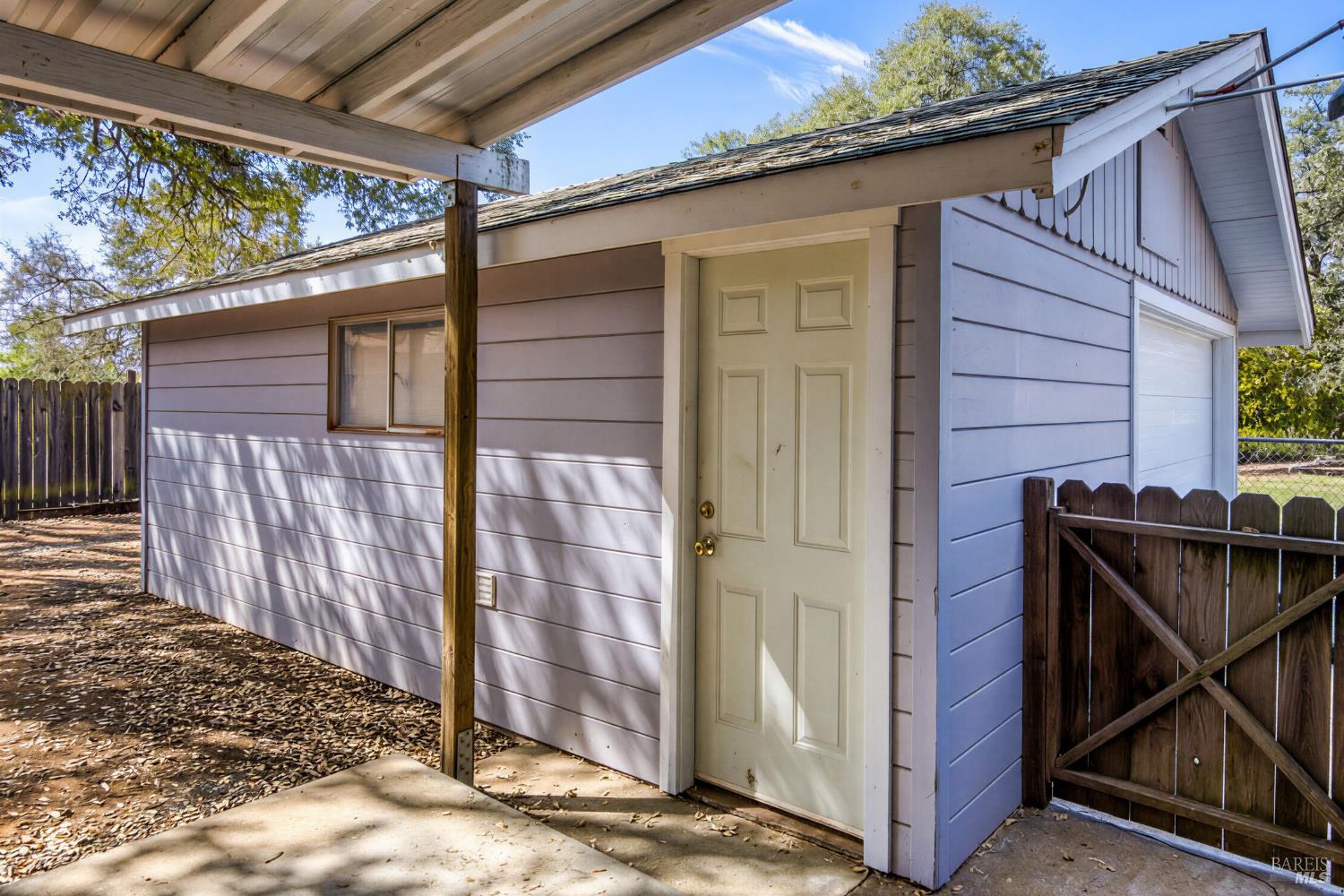 15973 33rd Avenue Clearlake CA 95422