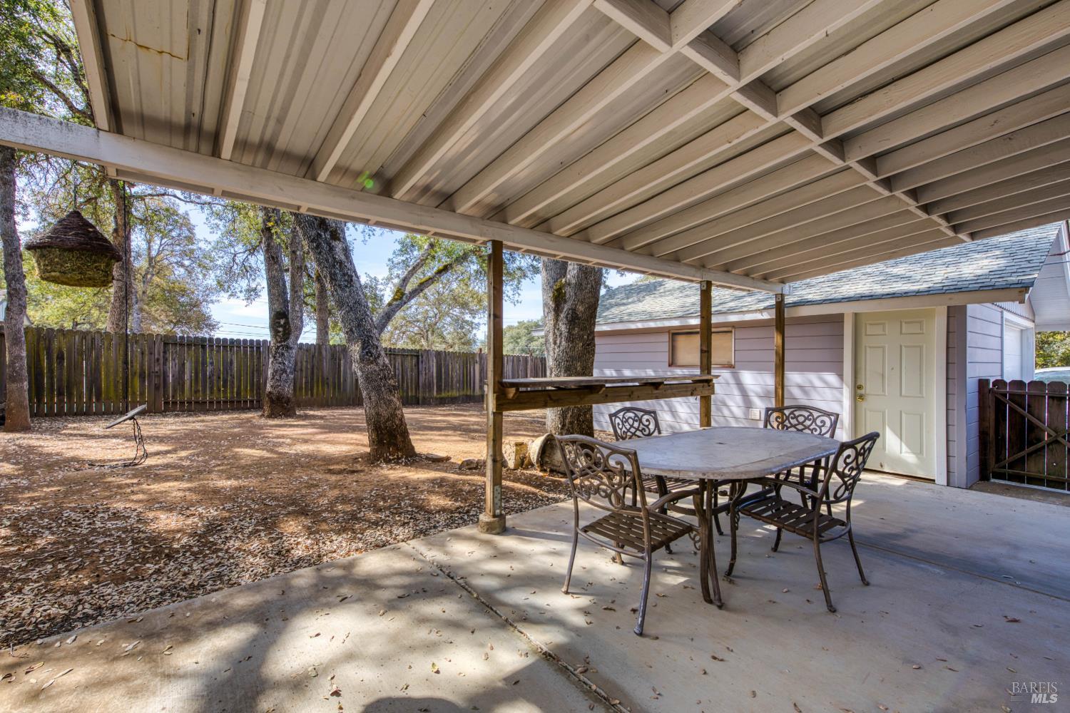 15973 33rd Avenue Clearlake CA 95422
