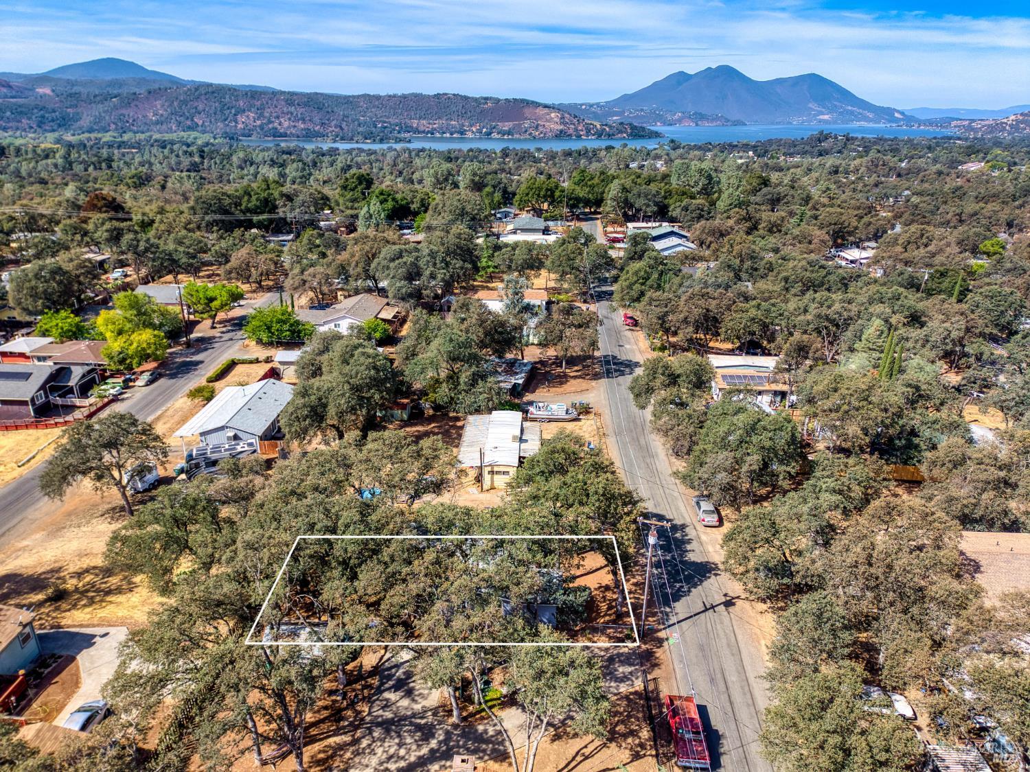 15973 33rd Avenue Clearlake CA 95422