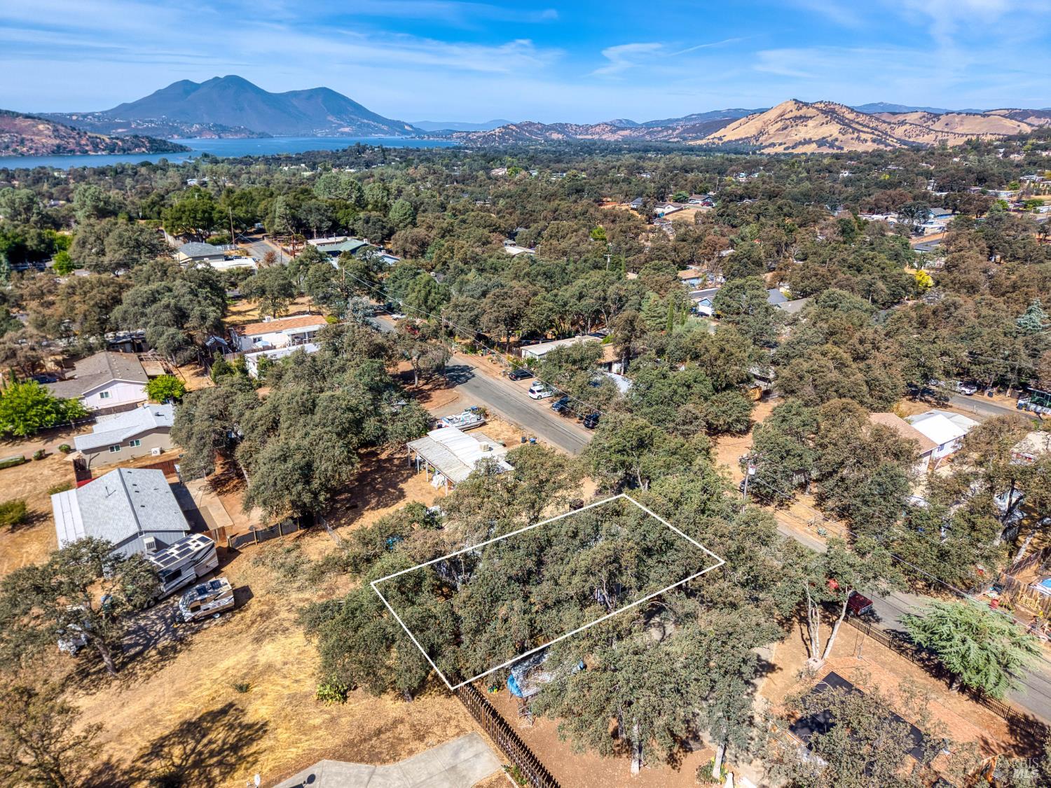 15973 33rd Avenue Clearlake CA 95422