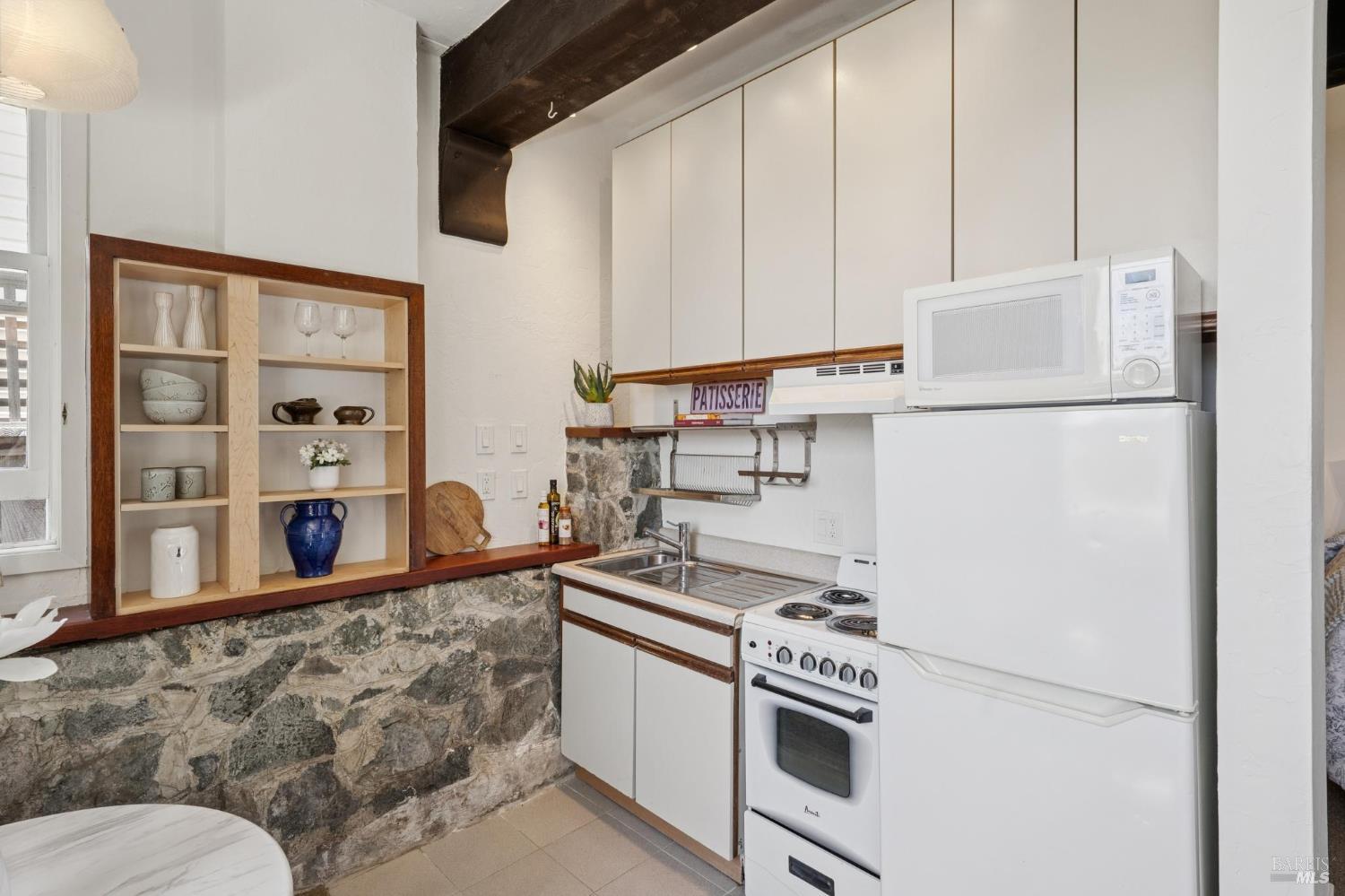 28 Marina Court Drive San Rafael CA 94901