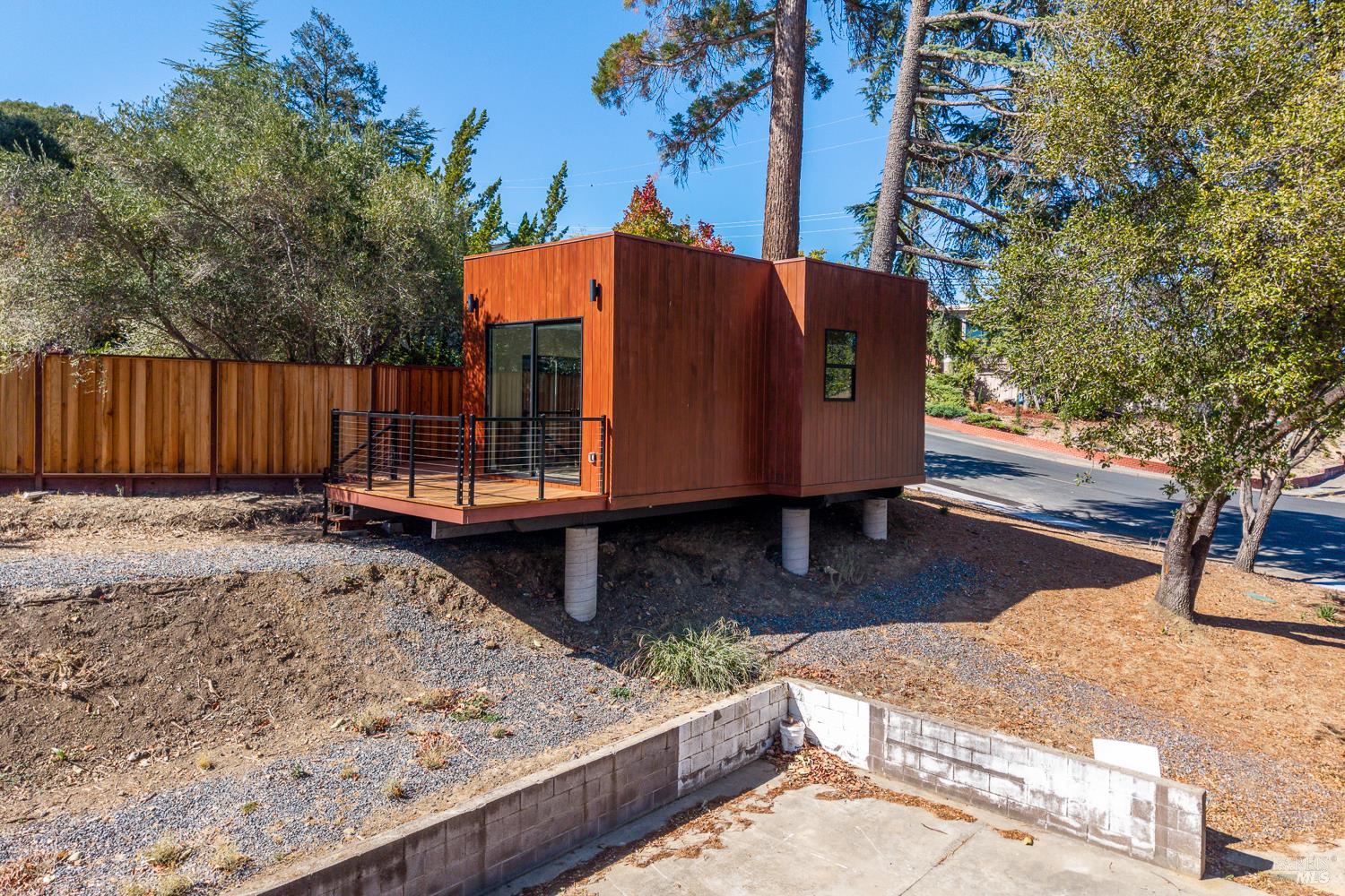 1091 Maple Avenue Ukiah CA 95482
