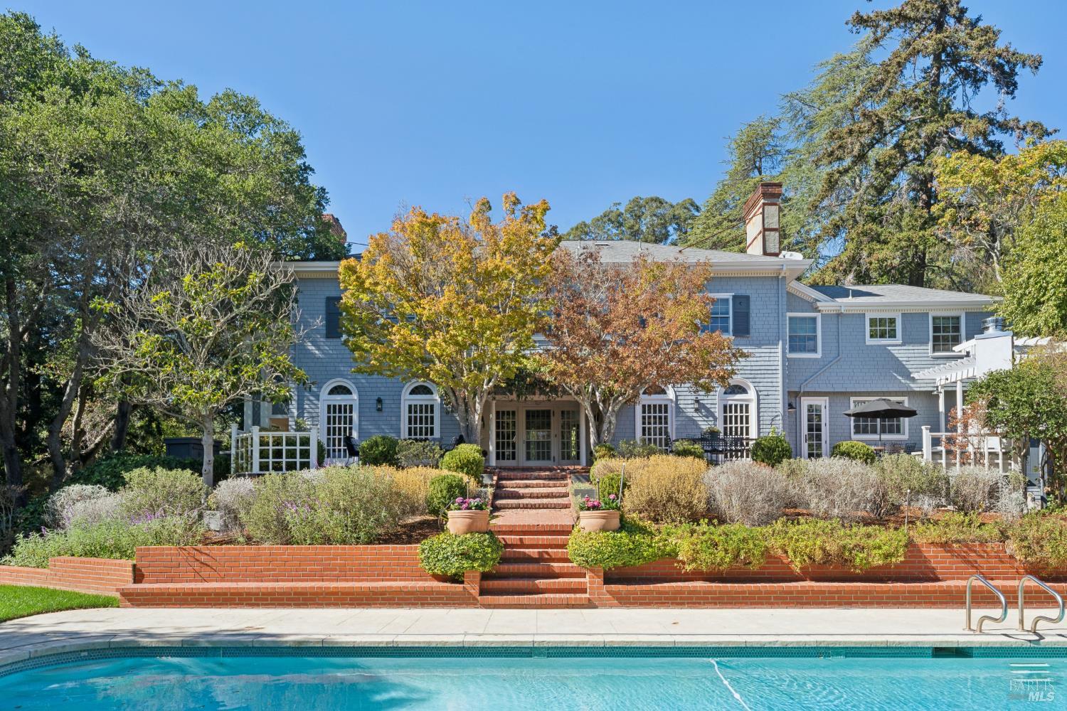 129 Mountain View Avenue San Rafael CA 94901