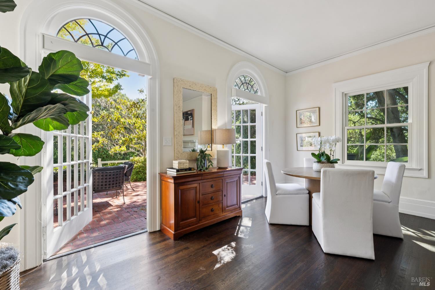 129 Mountain View Avenue San Rafael CA 94901