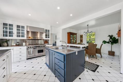 129 Mountain View Avenue San Rafael CA 94901