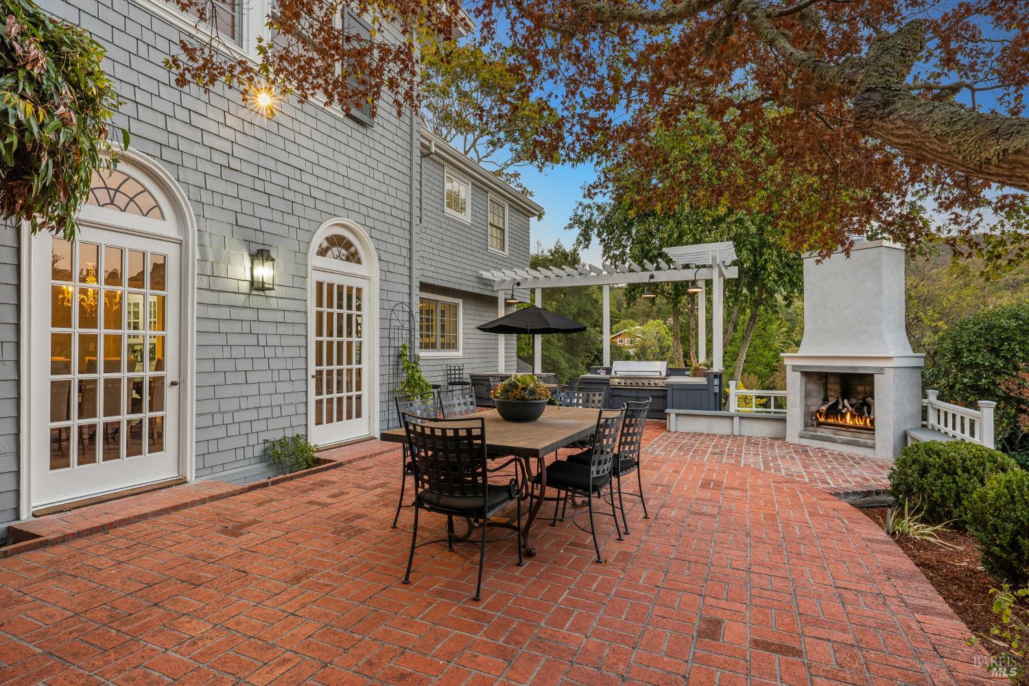 129 Mountain View Avenue San Rafael CA 94901