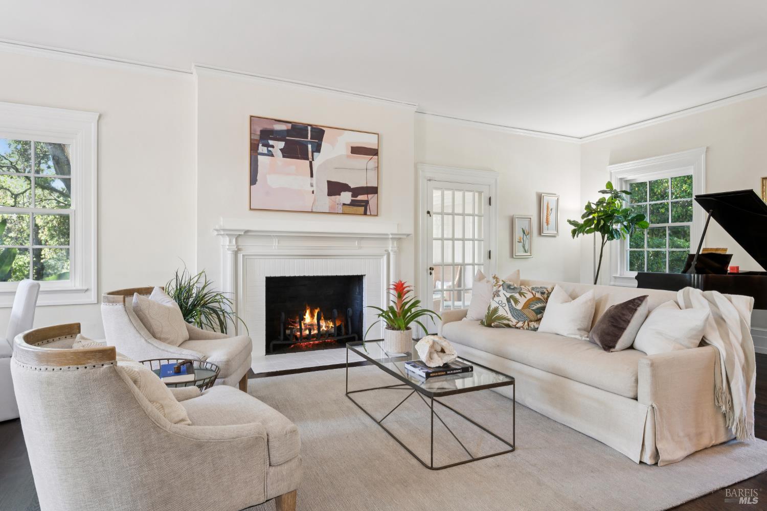 129 Mountain View Avenue San Rafael CA 94901