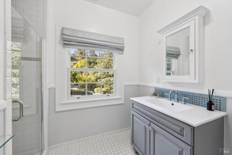129 Mountain View Avenue San Rafael CA 94901
