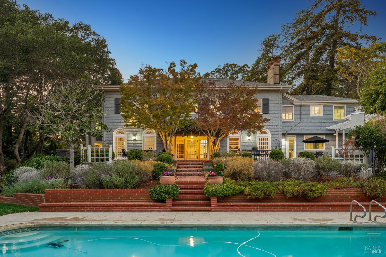 129 Mountain View Avenue San Rafael CA 94901
