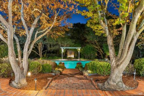 129 Mountain View Avenue San Rafael CA 94901