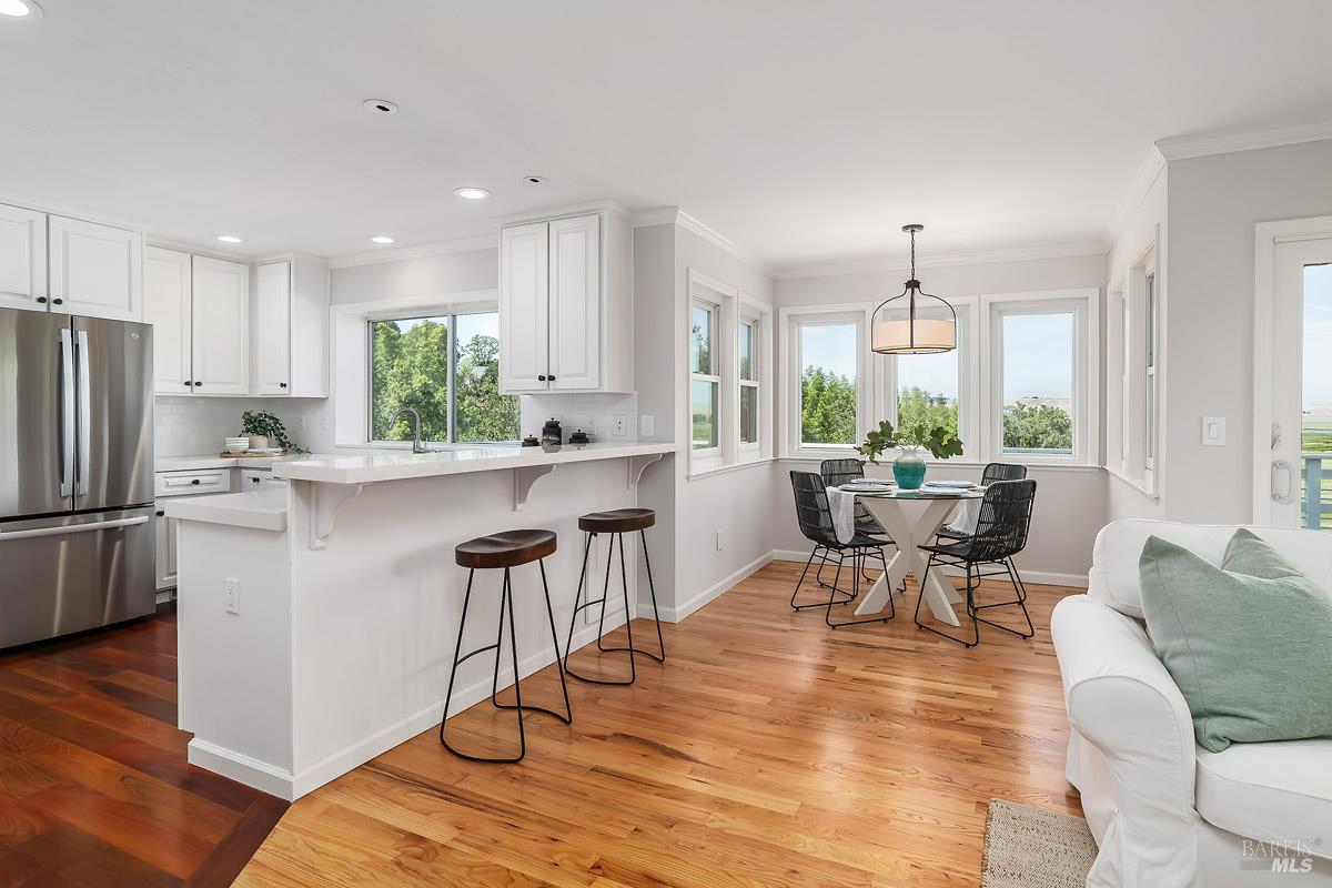 16 Guisela Court Novato CA 94945