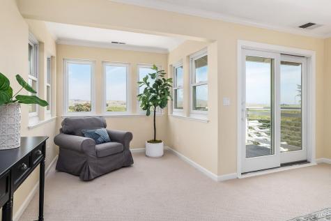 16 Guisela Court Novato CA 94945