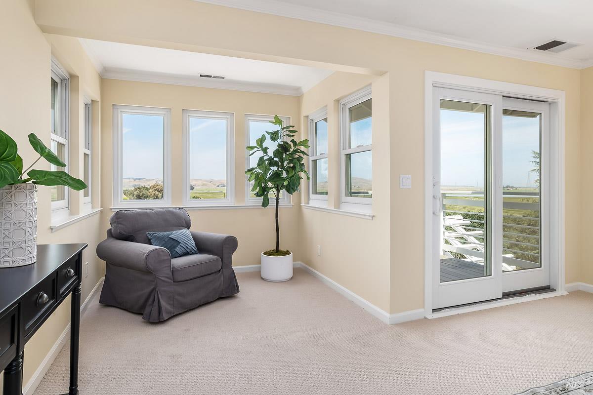 16 Guisela Court Novato CA 94945