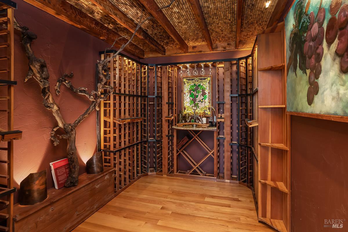 16 Guisela Court Novato CA 94945