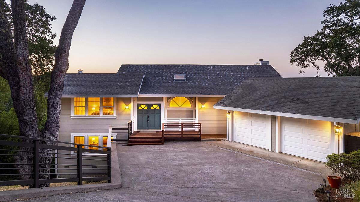 16 Guisela Court Novato CA 94945