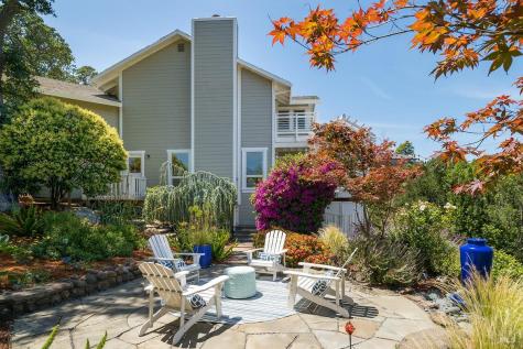 16 Guisela Court Novato CA 94945