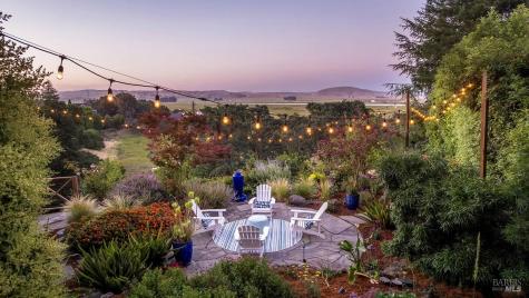 16 Guisela Court Novato CA 94945