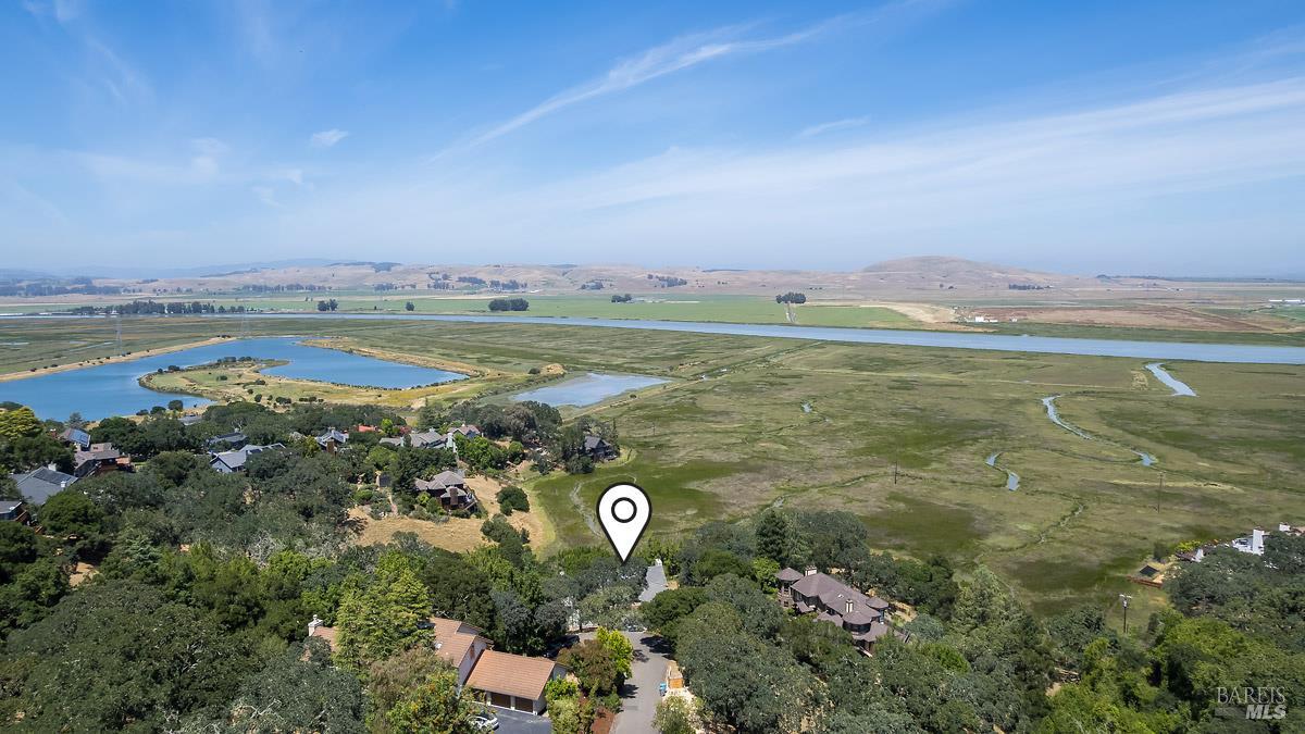 16 Guisela Court Novato CA 94945