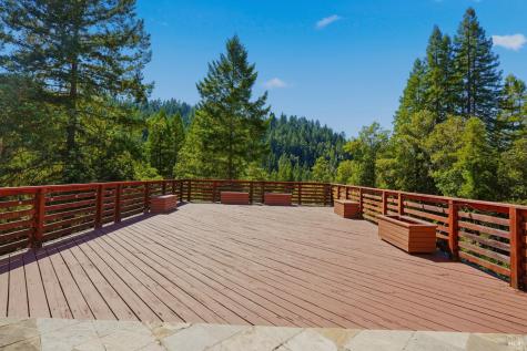 13785 Green Valley Road Forestville CA 95436