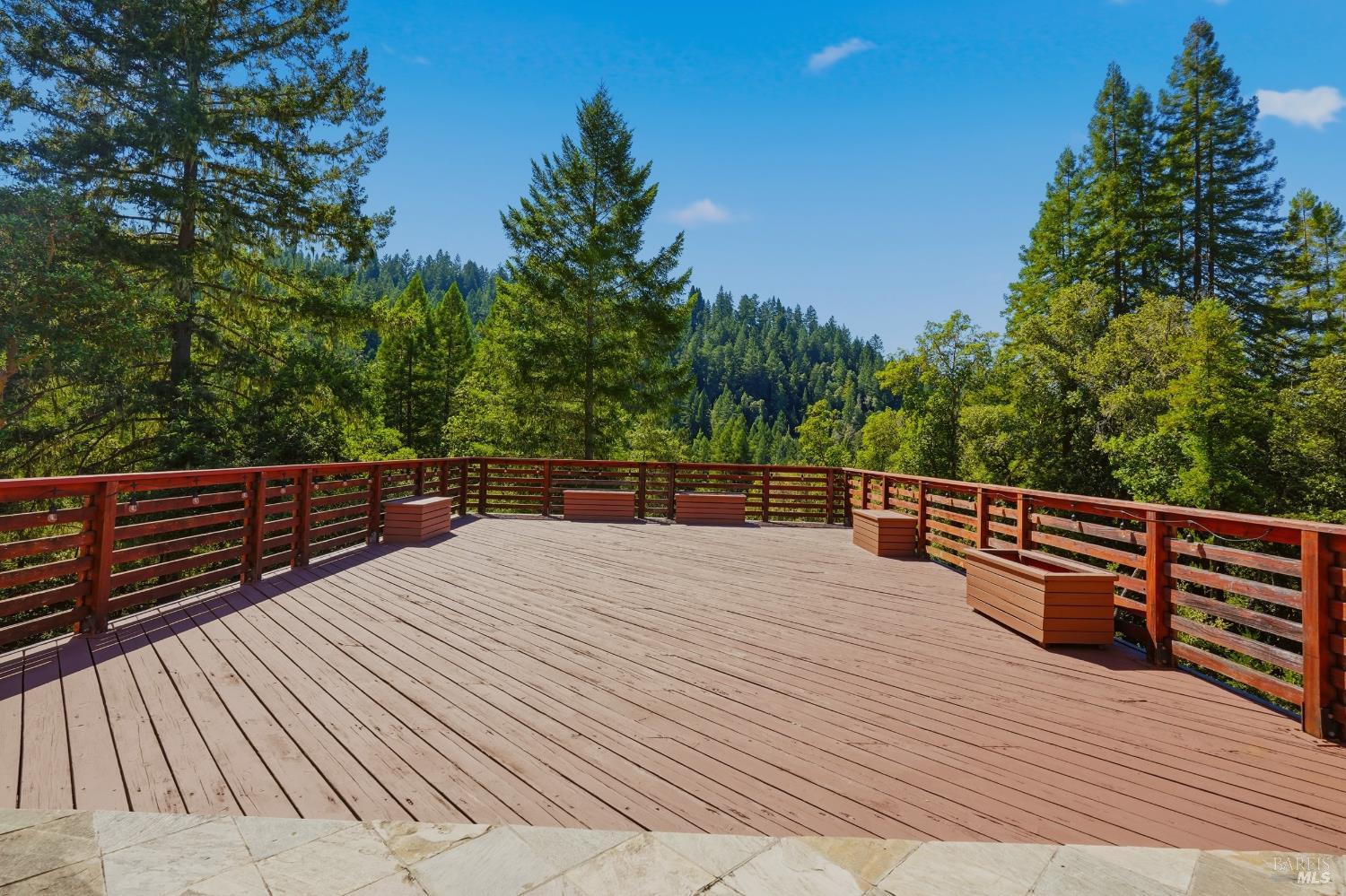 13785 Green Valley Road Forestville CA 95436