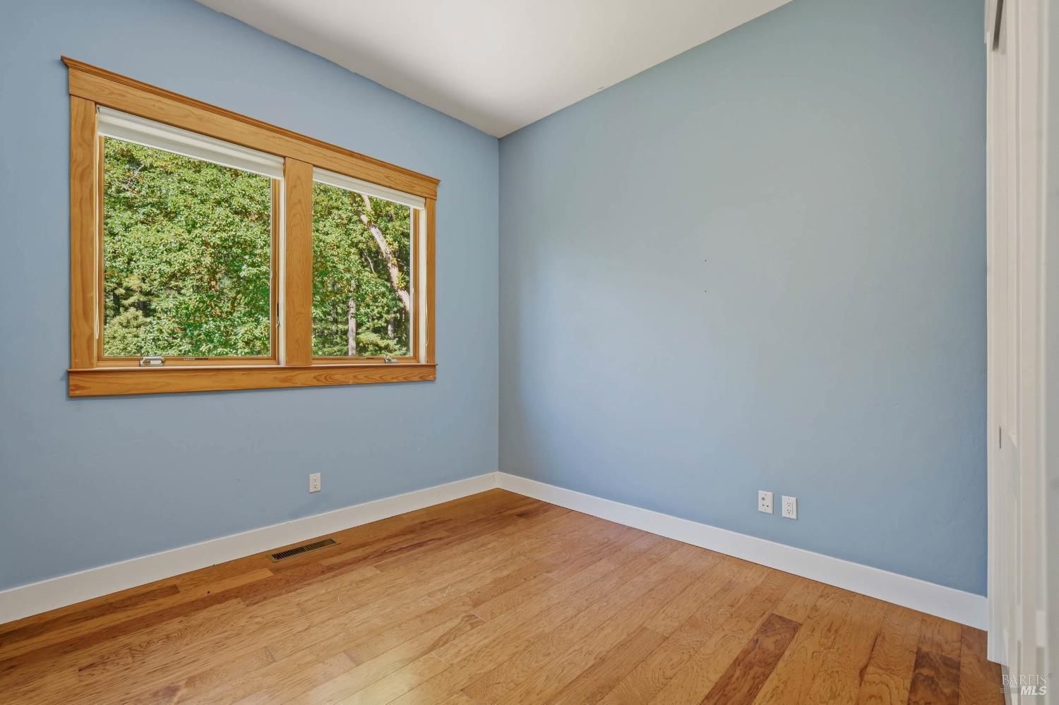13785 Green Valley Road Forestville CA 95436
