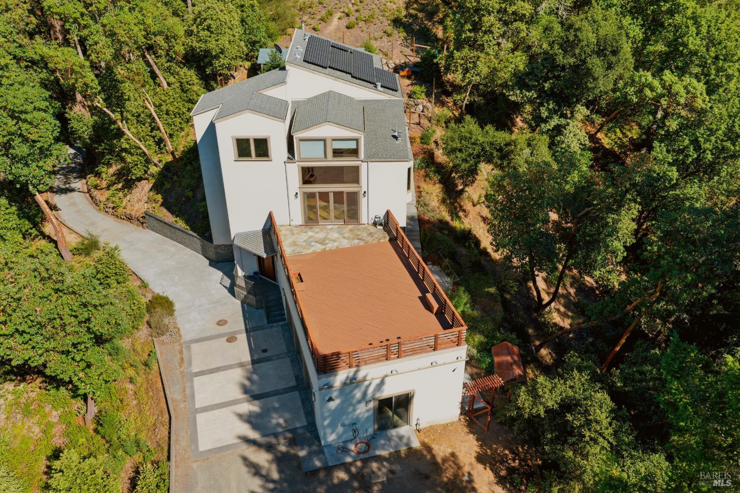 13785 Green Valley Road Forestville CA 95436