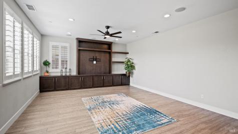 1453 Oak Circle Rohnert Park CA 94928