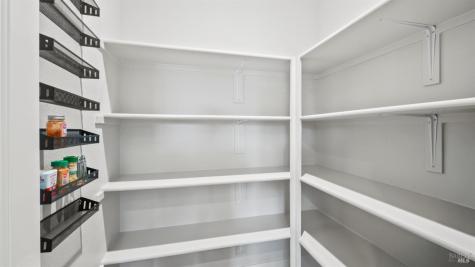 1453 Oak Circle Rohnert Park CA 94928