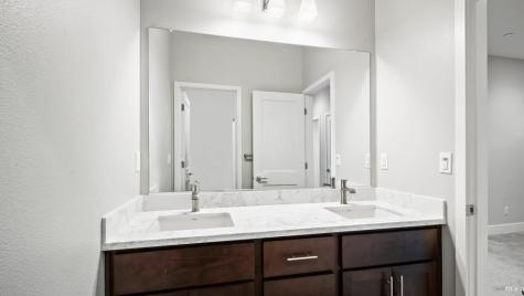 1453 Oak Circle Rohnert Park CA 94928