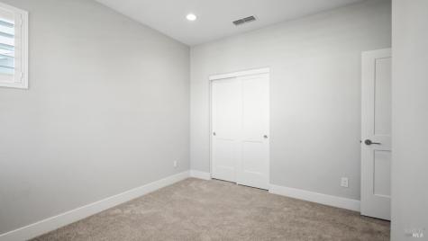 1453 Oak Circle Rohnert Park CA 94928