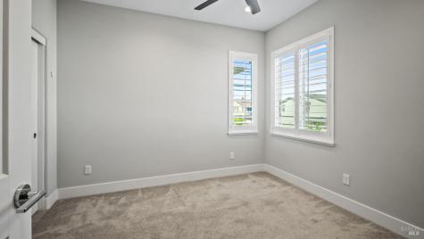 1453 Oak Circle Rohnert Park CA 94928