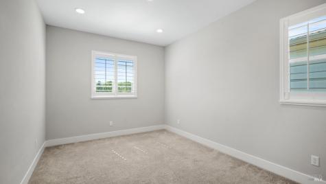 1453 Oak Circle Rohnert Park CA 94928