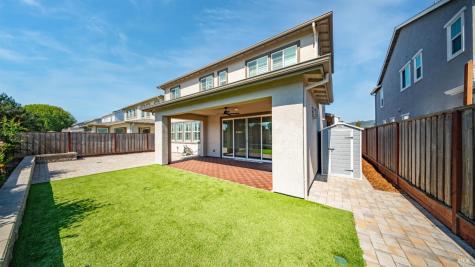 1453 Oak Circle Rohnert Park CA 94928