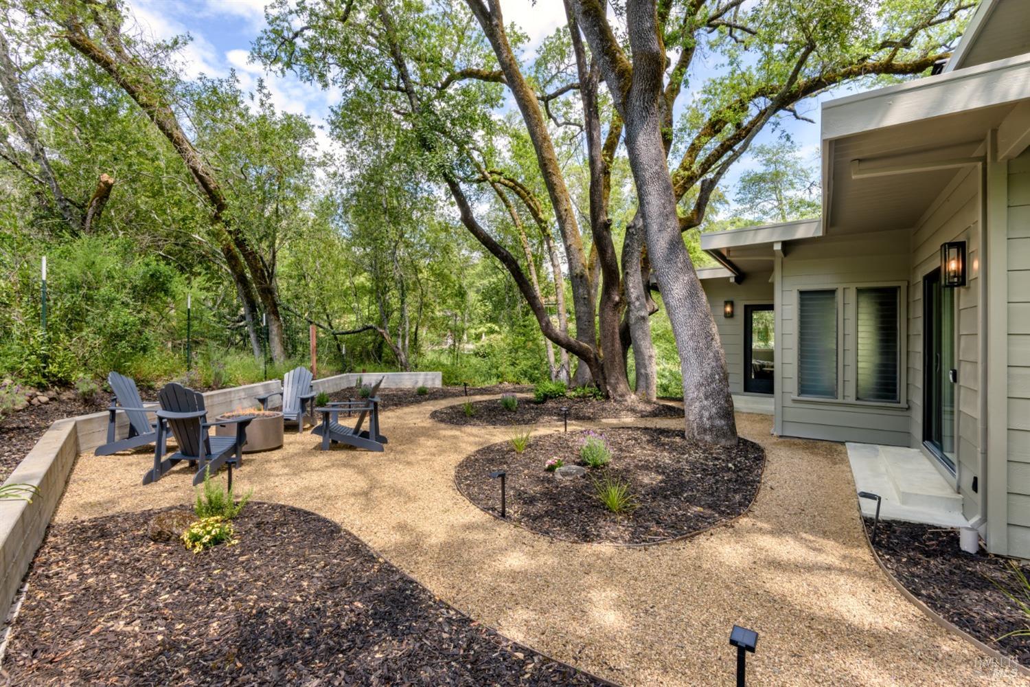 1095 Robertson Road Glen Ellen CA 95442