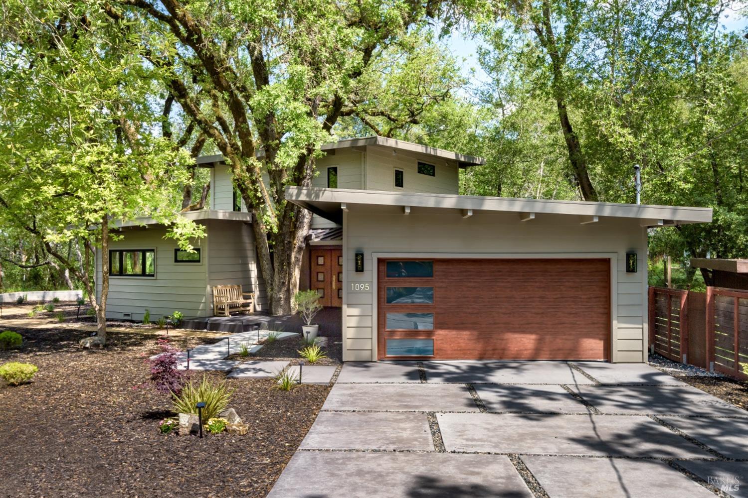 1095 Robertson Road Glen Ellen CA 95442