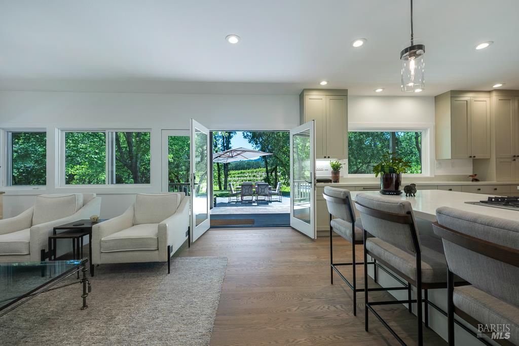 5519 Dry Creek Road Healdsburg CA 95448