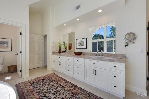 5519 Dry Creek Road Healdsburg CA 95448