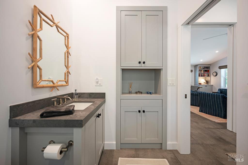 5519 Dry Creek Road Healdsburg CA 95448
