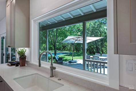 5519 Dry Creek Road Healdsburg CA 95448