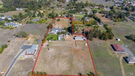 487 Ormsby Lane Petaluma CA 94954