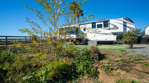 487 Ormsby Lane Petaluma CA 94954