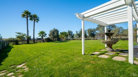 487 Ormsby Lane Petaluma CA 94954