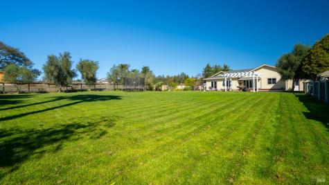 487 Ormsby Lane Petaluma CA 94954
