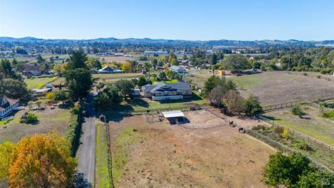 487 Ormsby Lane Petaluma CA 94954
