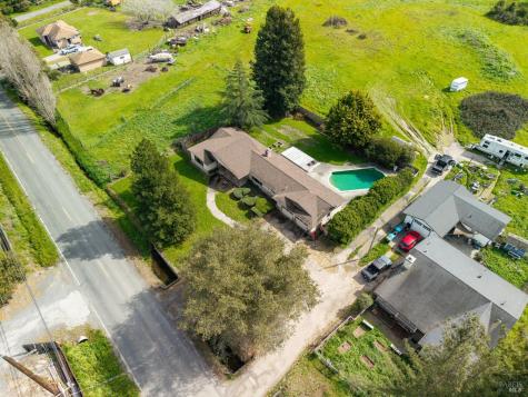 410 E Railroad Avenue Cotati CA 94931