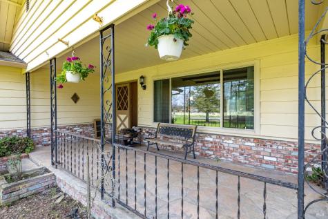 410 E Railroad Avenue Cotati CA 94931