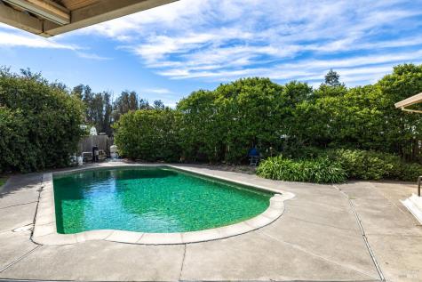 410 E Railroad Avenue Cotati CA 94931