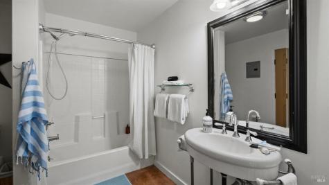 620 Dry Creek Road Healdsburg CA 95448