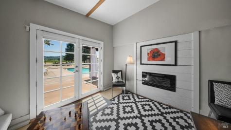 620 Dry Creek Road Healdsburg CA 95448