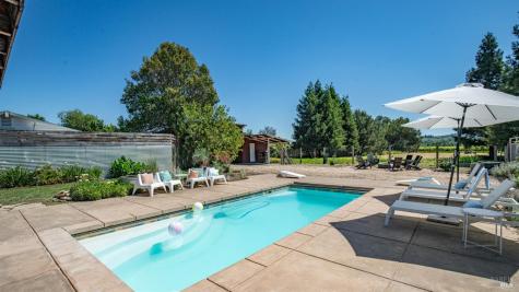 620 Dry Creek Road Healdsburg CA 95448
